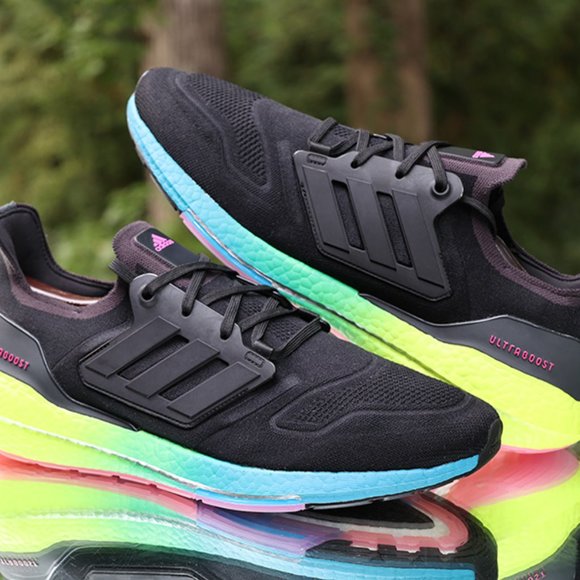 Adidas UltraBoost 22 Men’s Size 14 - Picture 7 of 12